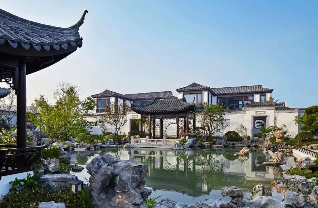 资本简讯 | 融信中国7月新增合约销售额约121.44亿元人民币